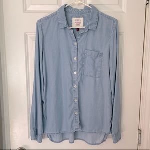 Woman’s button up